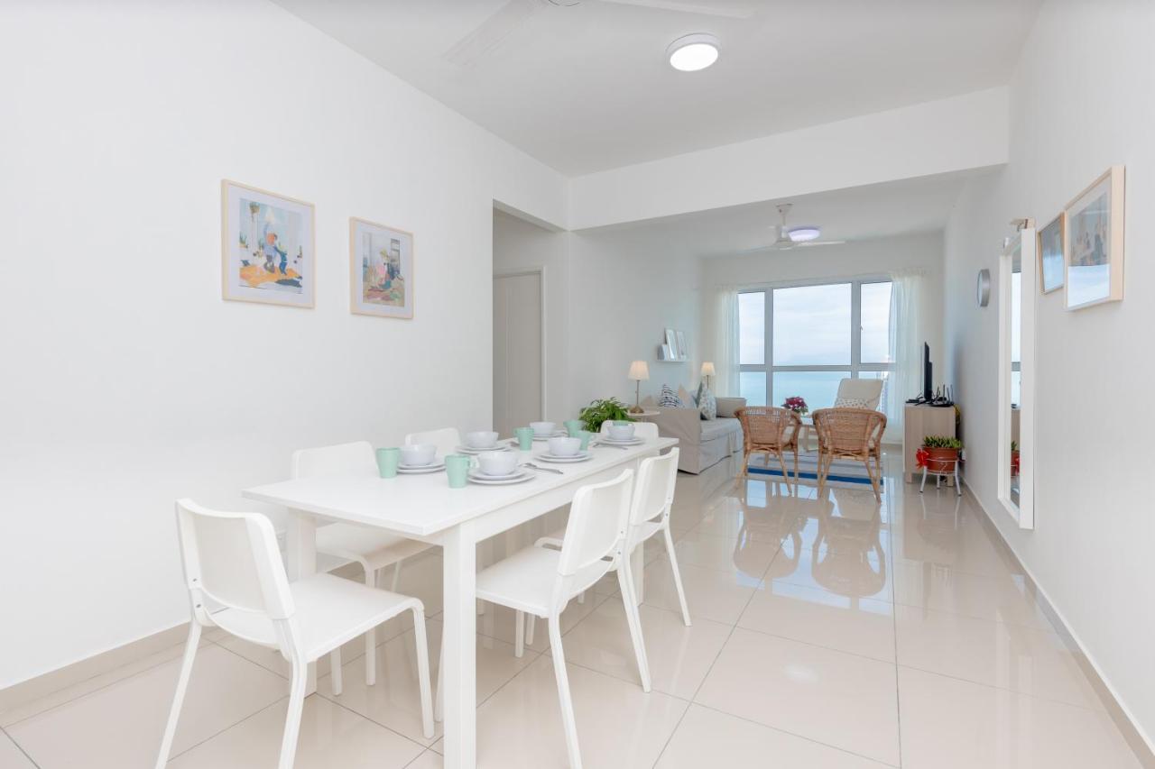White Lagom Scandinavian House, By Sanguine Apartment Tanjung Tokong Exterior foto