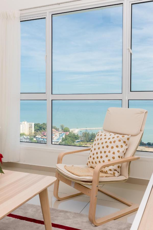 White Lagom Scandinavian House, By Sanguine Apartment Tanjung Tokong Exterior foto