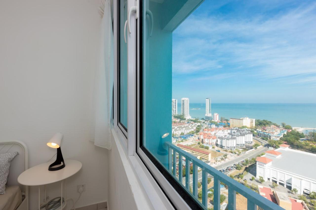 White Lagom Scandinavian House, By Sanguine Apartment Tanjung Tokong Exterior foto